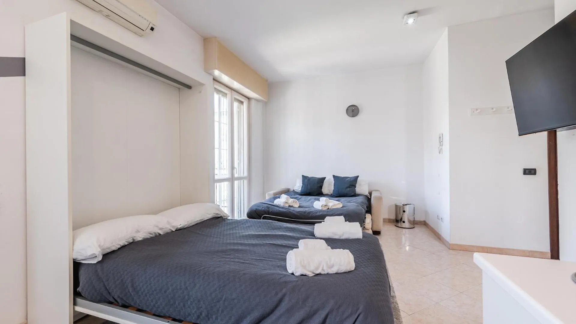 Roma 23, Smartstay 로짜노